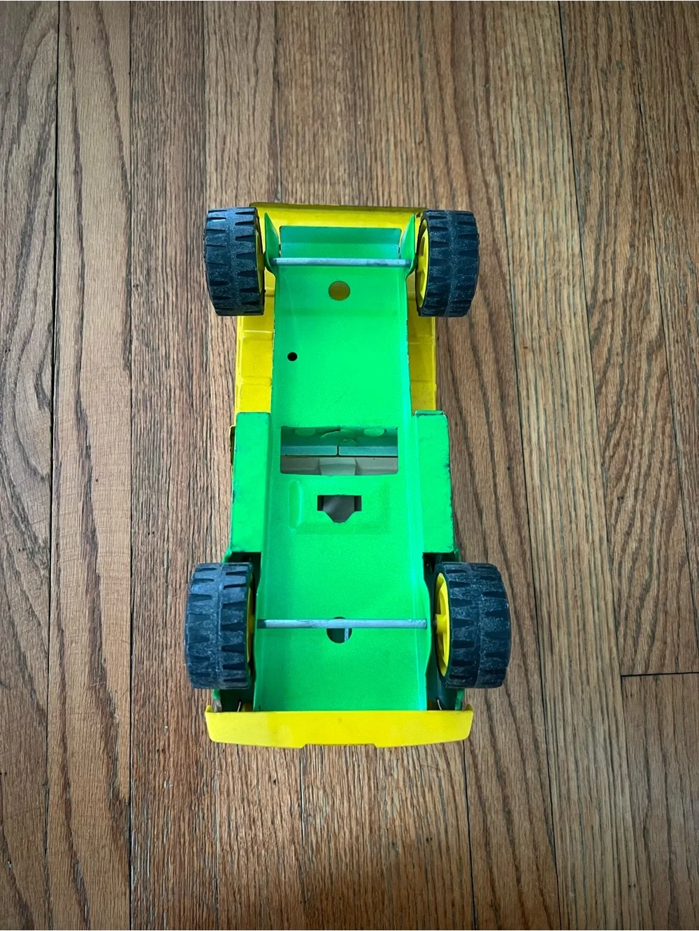 Vintage Tonka Green and Yellow Metal Dump Truck